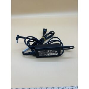 HP 740015-004 19.5V 2.31A 45W Genuine Original AC Power Adapter Charger
